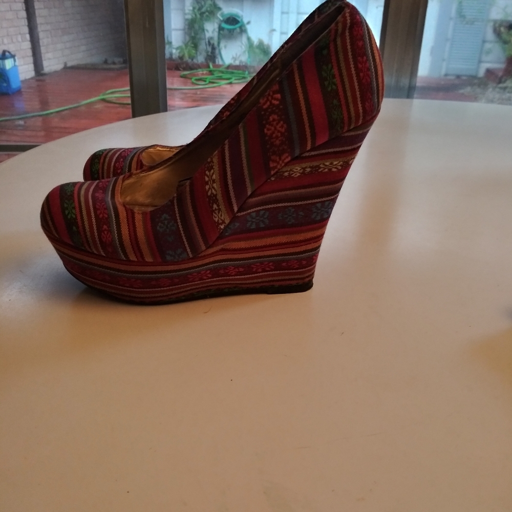 Wedges - Picture 6 of 7